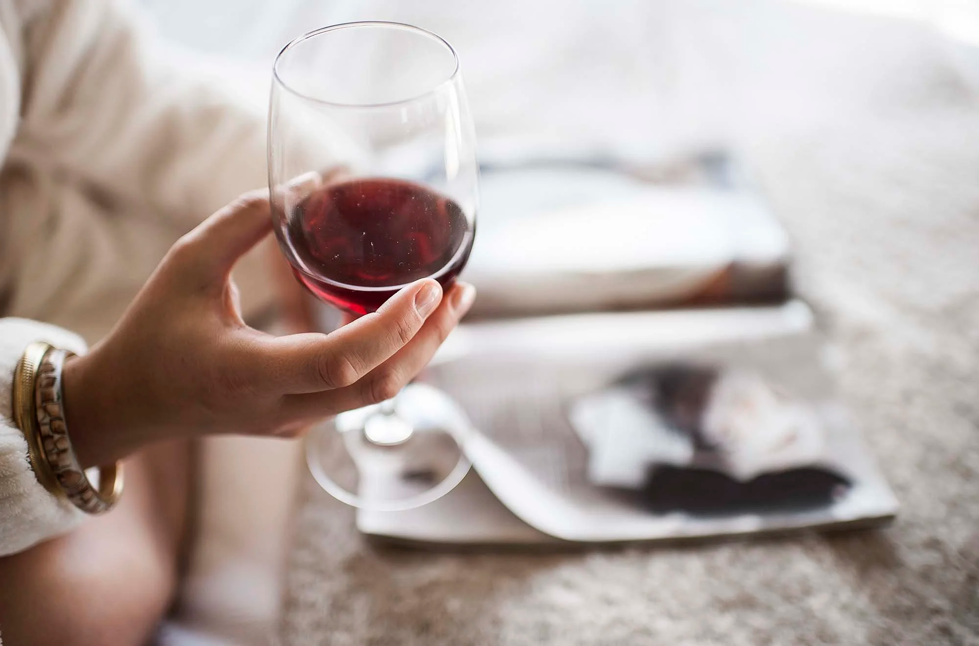 holding-wine