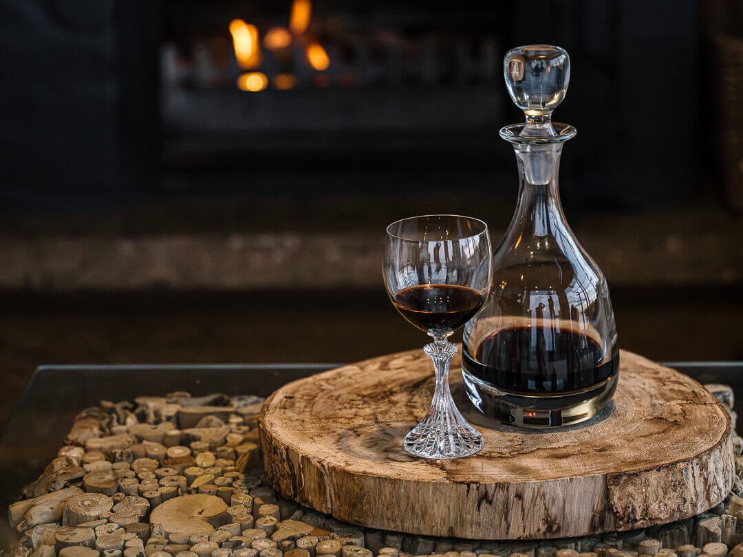 WINE_bg